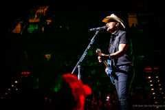 Brad Paisley with special guest Tyler Farr at Mohegan Sun Arena