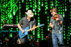 Brad Paisley with special guest Tyler Farr at Mohegan Sun Arena